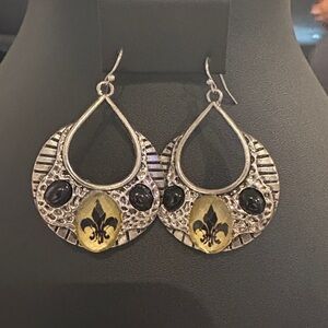 Silver and Black Fleur-de-Lis Earrings